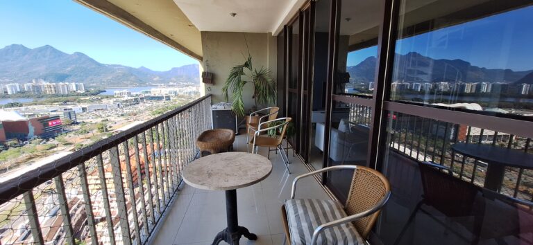 Cobertura 3 quartos na Bara da Tijuca,RJ (24)