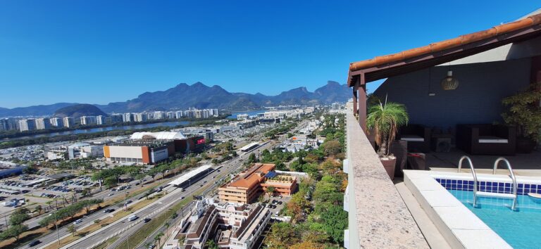Cobertura 3 quartos na Bara da Tijuca,RJ (46)